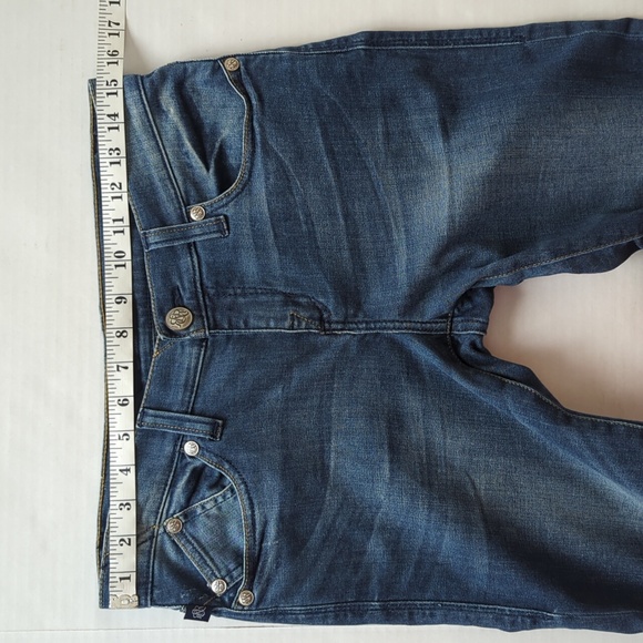 Rock & Republic Berlin Distressed Denim Jeans 8M Blue Pockets - Picture 10 of 16